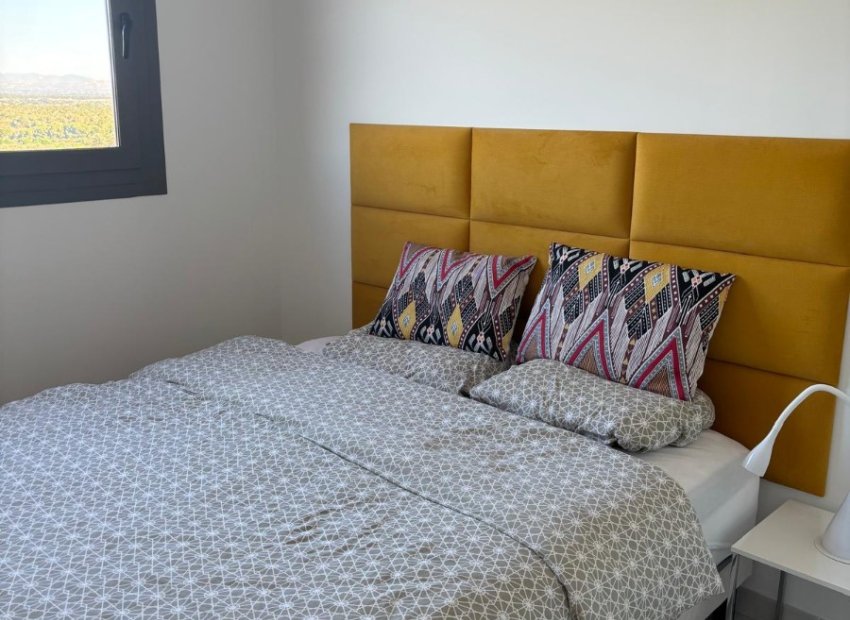 Reventa - Apartamento / piso - Arenales del Sol - Arenales