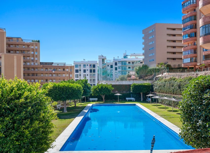 Reventa - Apartamento / piso - Arenales del Sol - Segunda linea playa