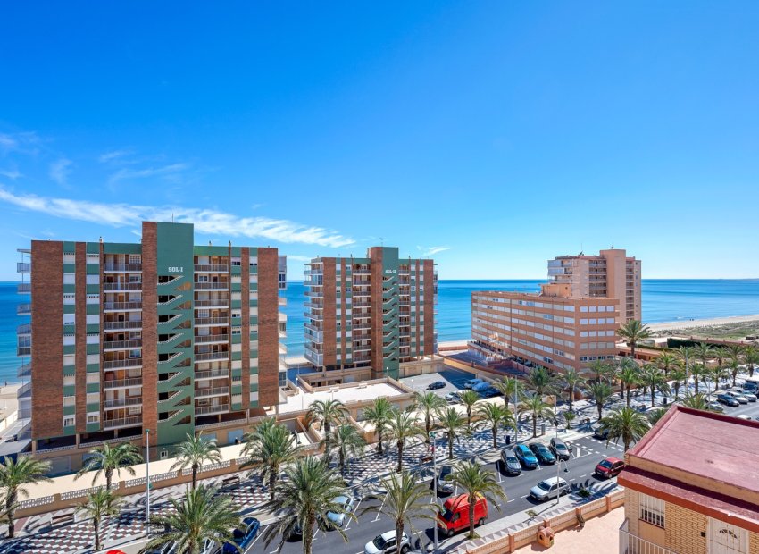 Reventa - Apartamento / piso - Arenales del Sol - Segunda linea playa