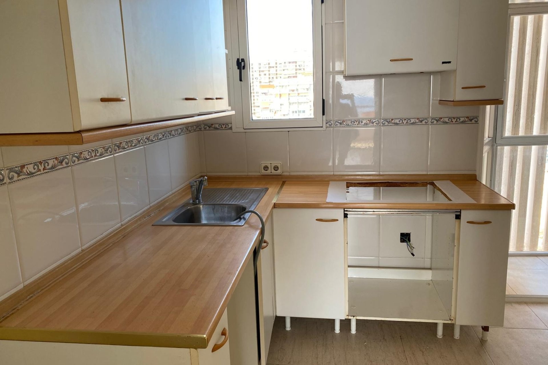 Reventa - Apartamento / piso - Benidorm - 1ª Linea