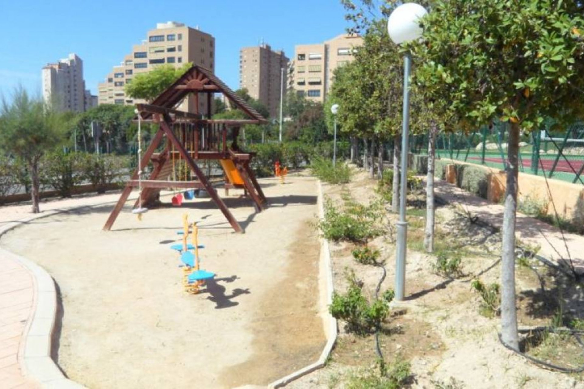Reventa - Apartamento / piso - Benidorm - Poniente