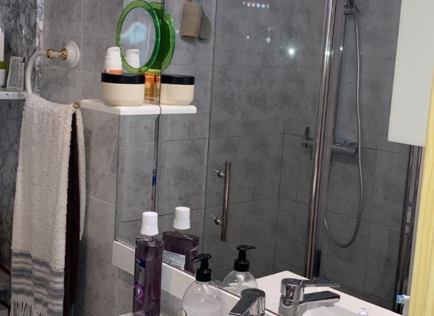 Reventa - Apartamento / piso - Benidorm - Poniente