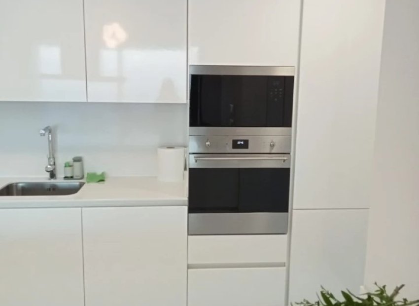 Reventa - Apartamento / piso - Benidorm - Zona de Poniente