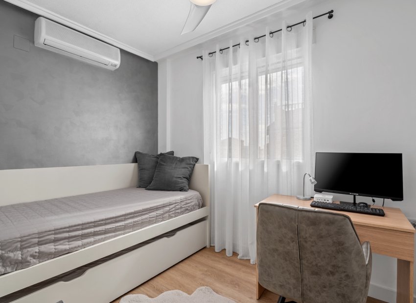 Reventa - Apartamento / piso - Ciudad Quesada - Lo Marabú