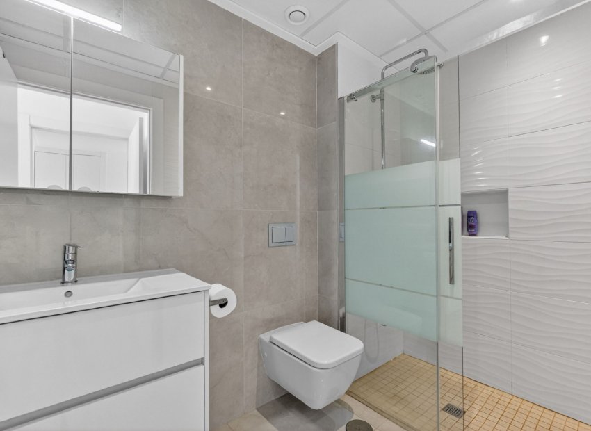 Reventa - Apartamento / piso - Ciudad Quesada - Lo Marabú