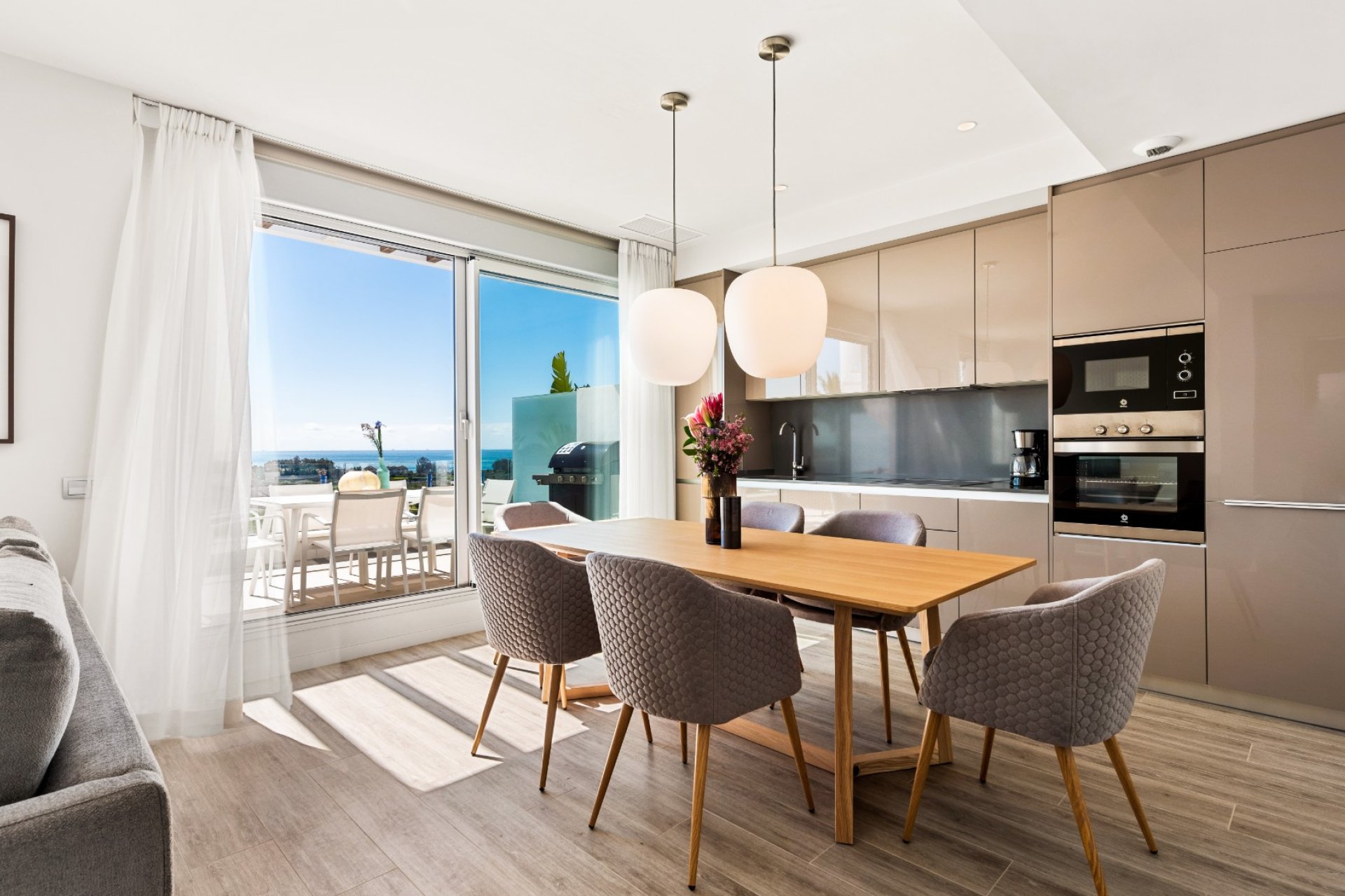 Reventa - Apartamento / piso - Estepoa - Cancelada