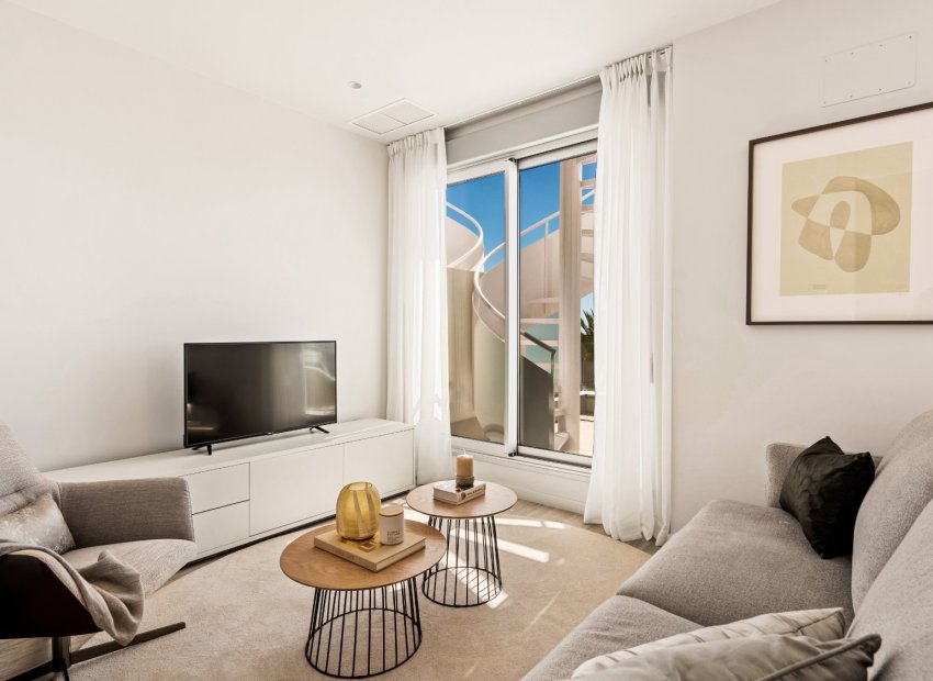 Reventa - Apartamento / piso - Estepoa - Cancelada