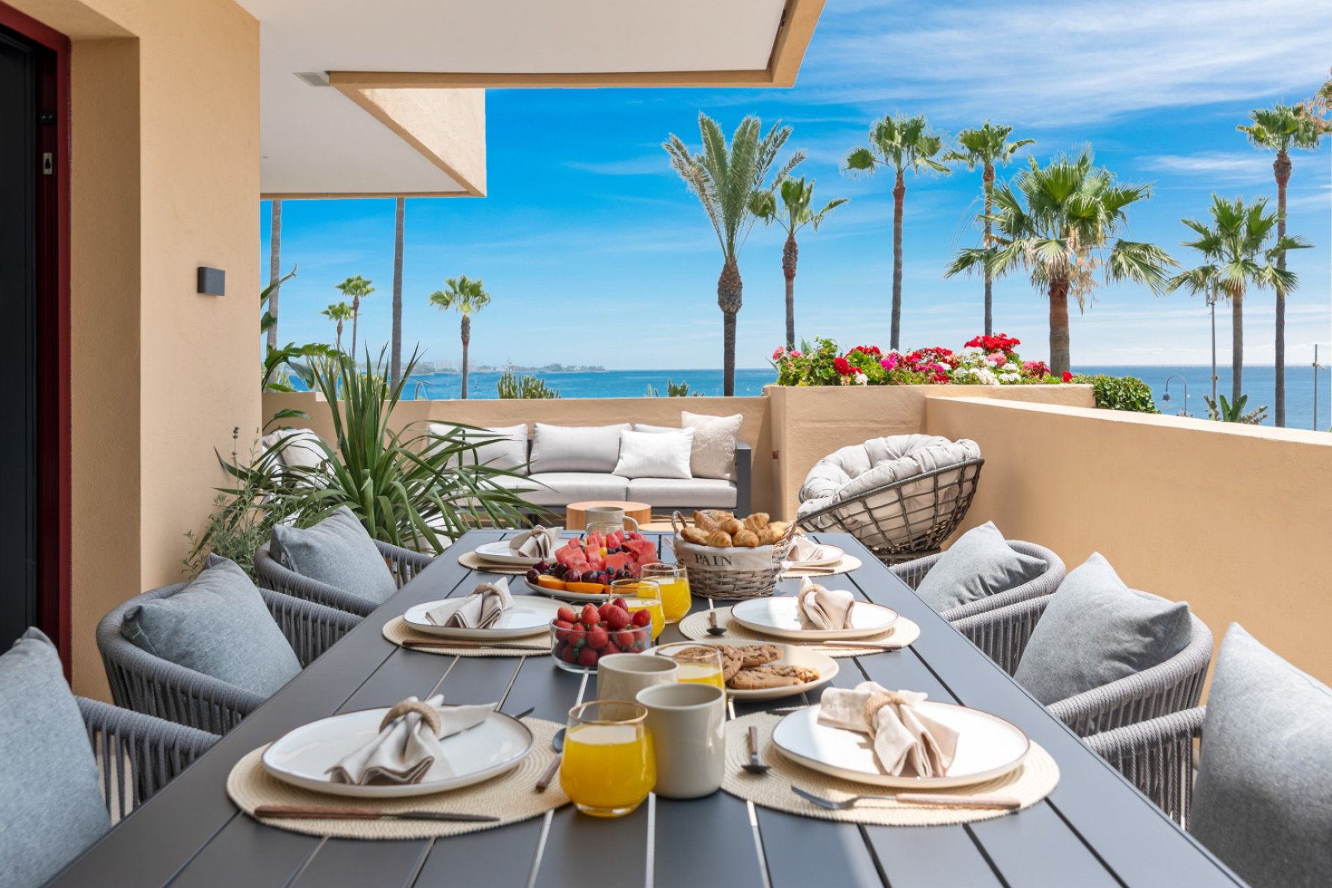 Reventa - Apartamento / piso - Estepoa - New Golden Mile