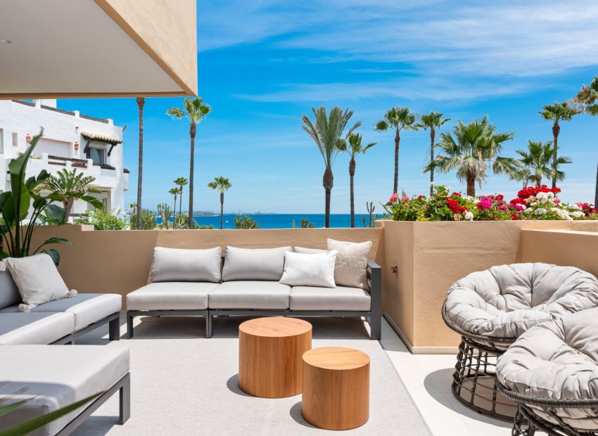 Reventa - Apartamento / piso - Estepoa - New Golden Mile