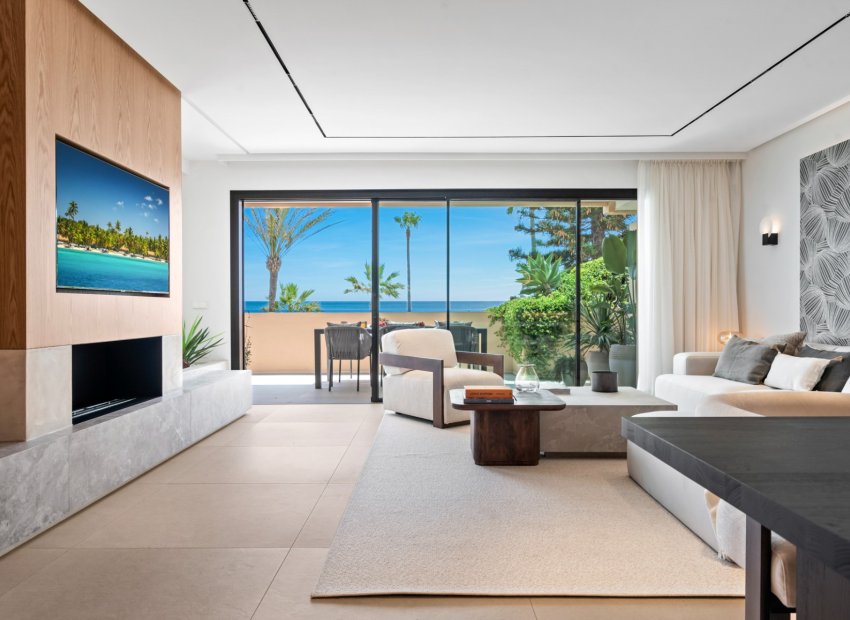 Reventa - Apartamento / piso - Estepoa - New Golden Mile