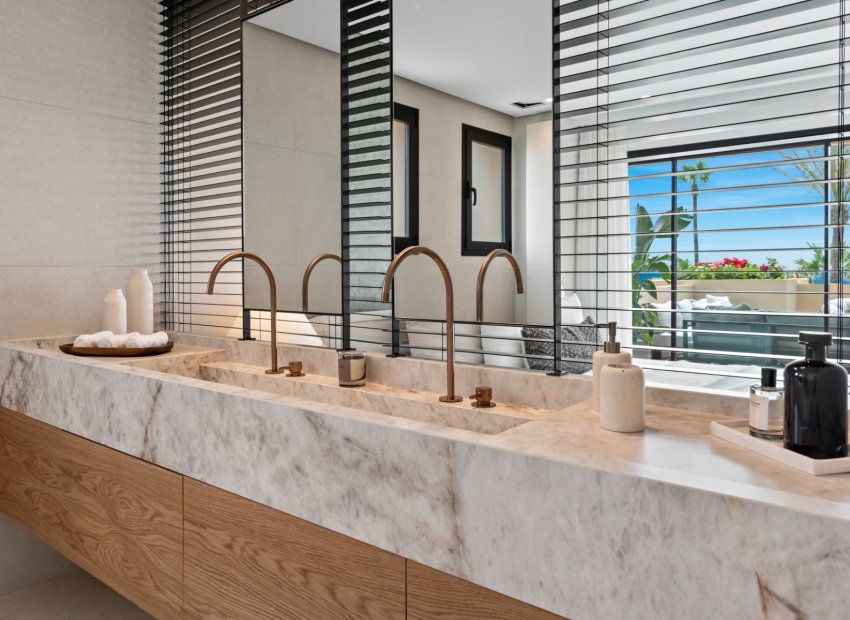 Reventa - Apartamento / piso - Estepoa - New Golden Mile