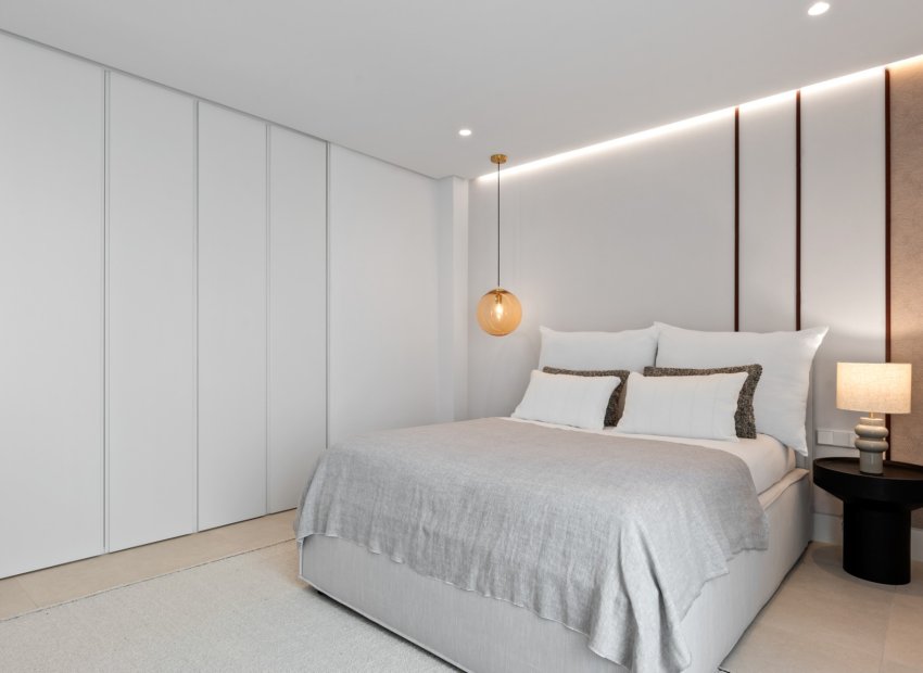 Reventa - Apartamento / piso - Estepoa - New Golden Mile