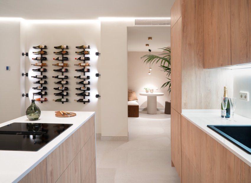 Reventa - Apartamento / piso - Estepoa - New Golden Mile