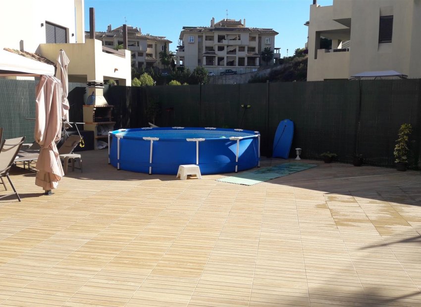 Reventa - Apartamento / piso - Estepoa - Selwo