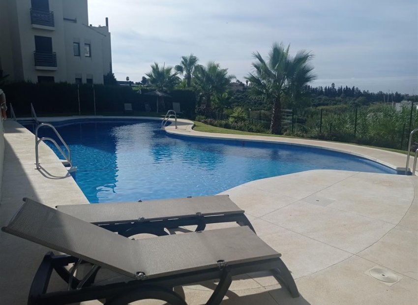 Reventa - Apartamento / piso - Estepoa - Selwo