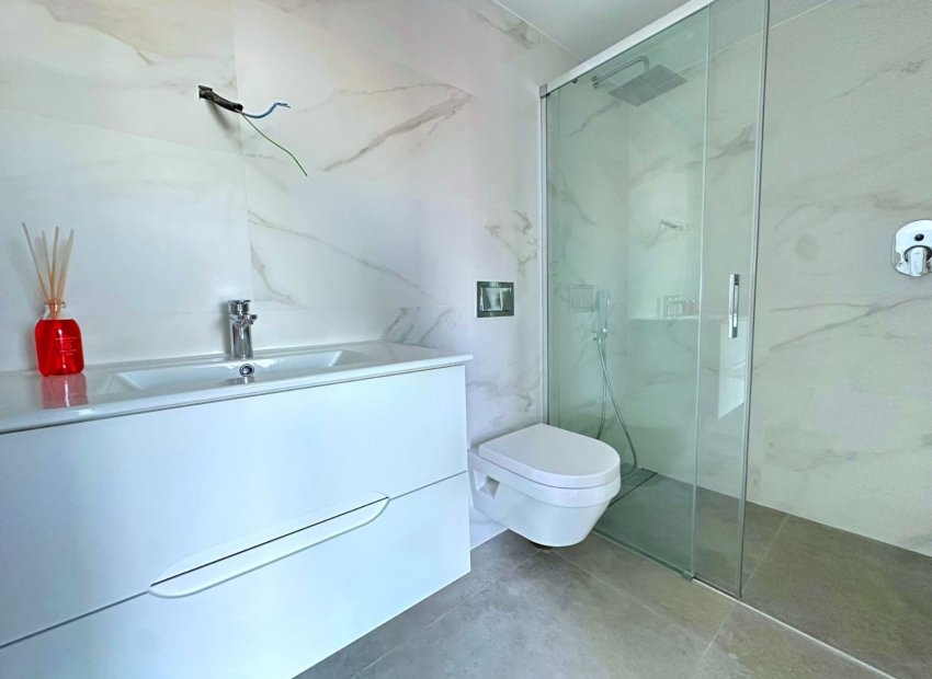 Reventa - Apartamento / piso - Finestrat