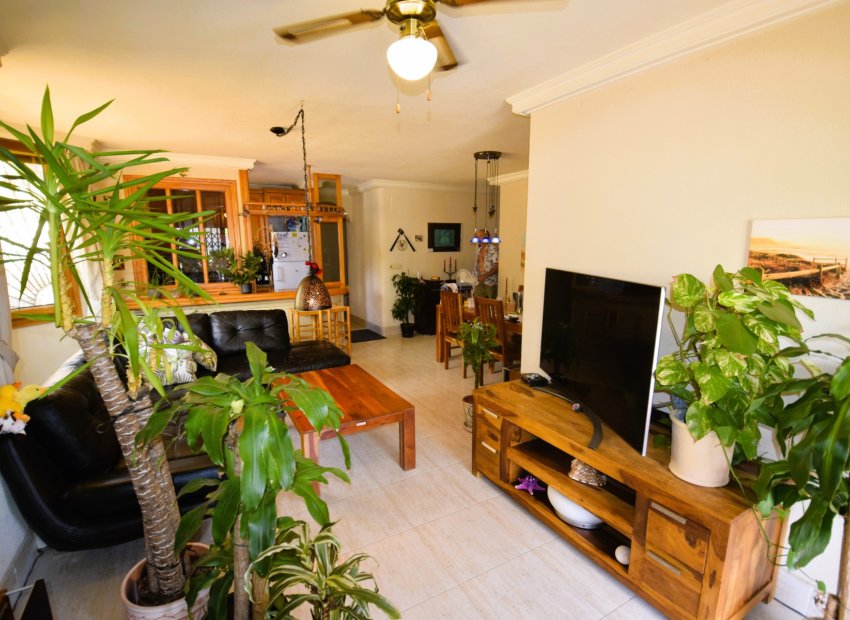 Reventa - Apartamento / piso - Guardamar del Segura - Campomar