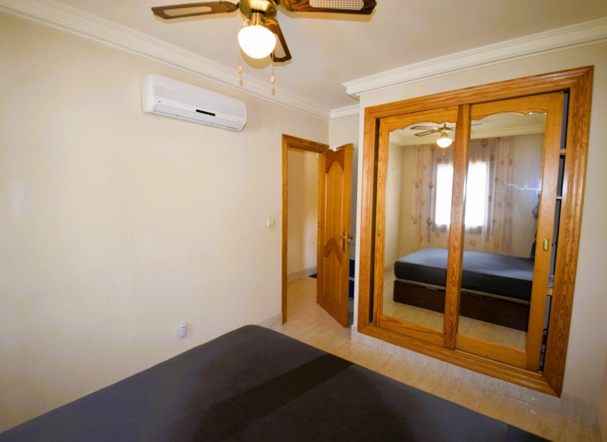 Reventa - Apartamento / piso - Guardamar del Segura - Campomar