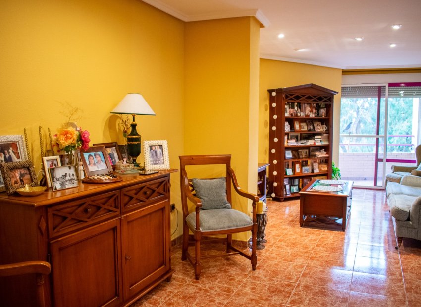 Reventa - Apartamento / piso - Guardamar del Segura - Center