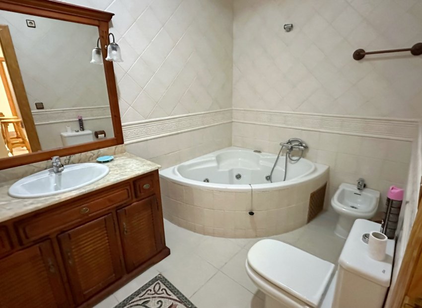 Reventa - Apartamento / piso - Guardamar del Segura - Center