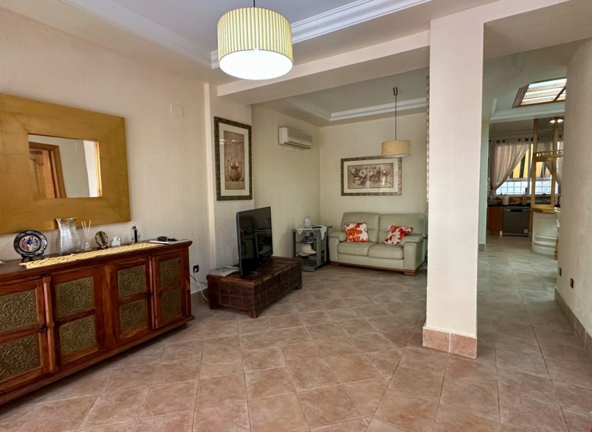 Reventa - Apartamento / piso - Guardamar del Segura - Center