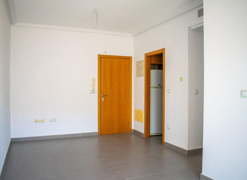 Reventa - Apartamento / piso - Guardamar del Segura - Center