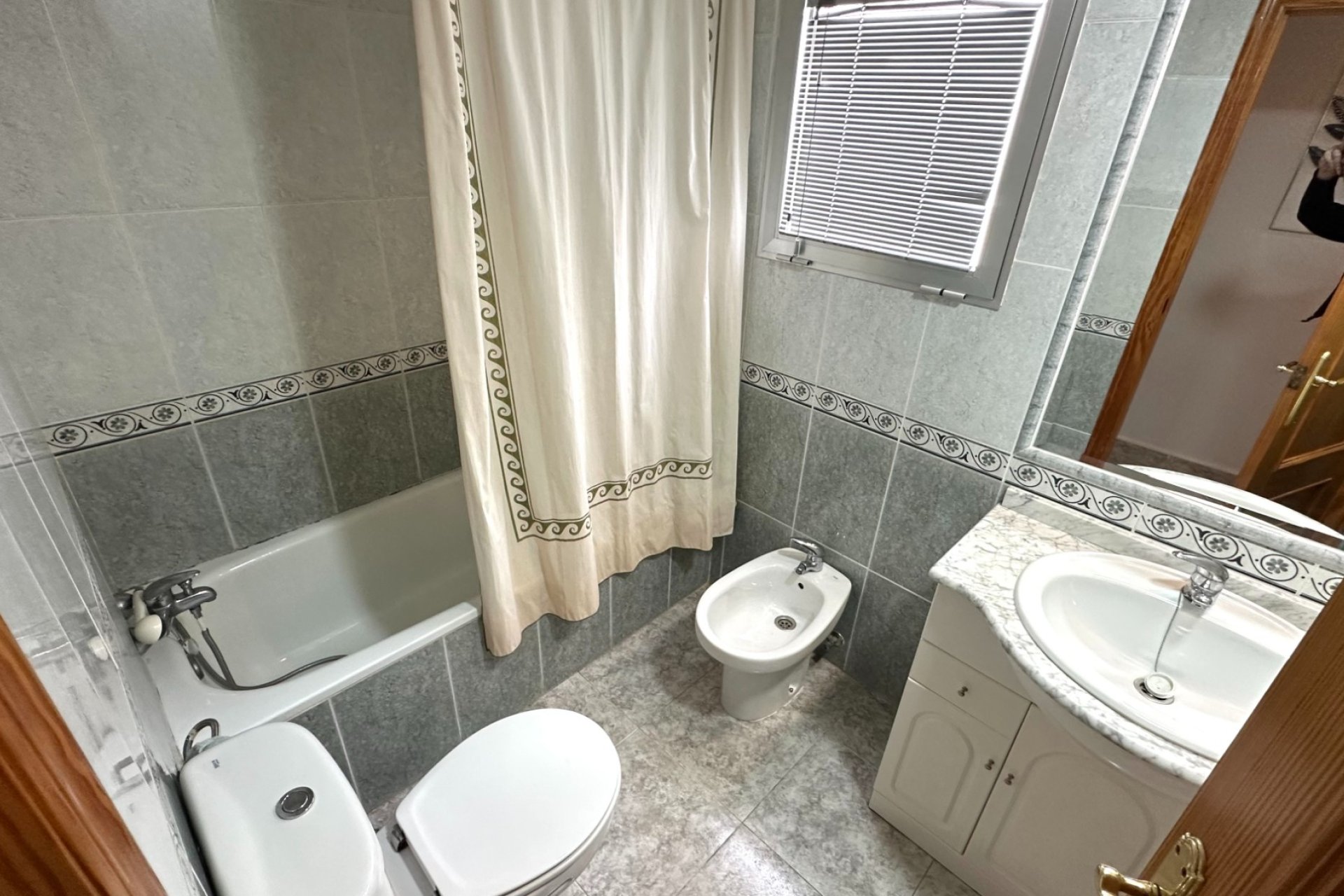 Reventa - Apartamento / piso - Guardamar del Segura - Center