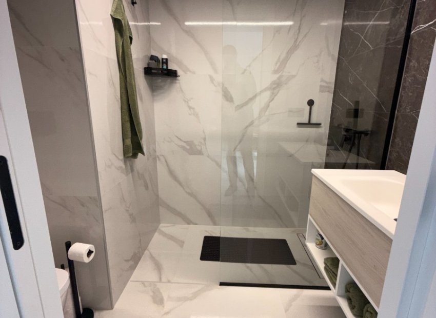 Reventa - Apartamento / piso - Guardamar del Segura - El Raso