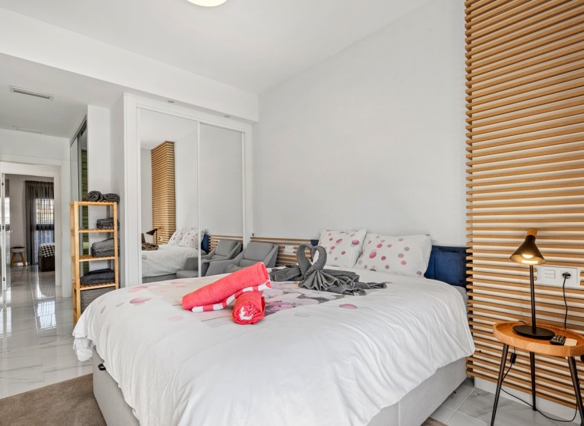 Reventa - Apartamento / piso - Guardamar del Segura - El Raso*