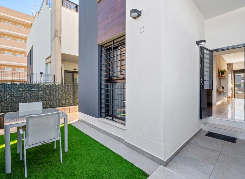 Reventa - Apartamento / piso - Guardamar del Segura - El Raso*