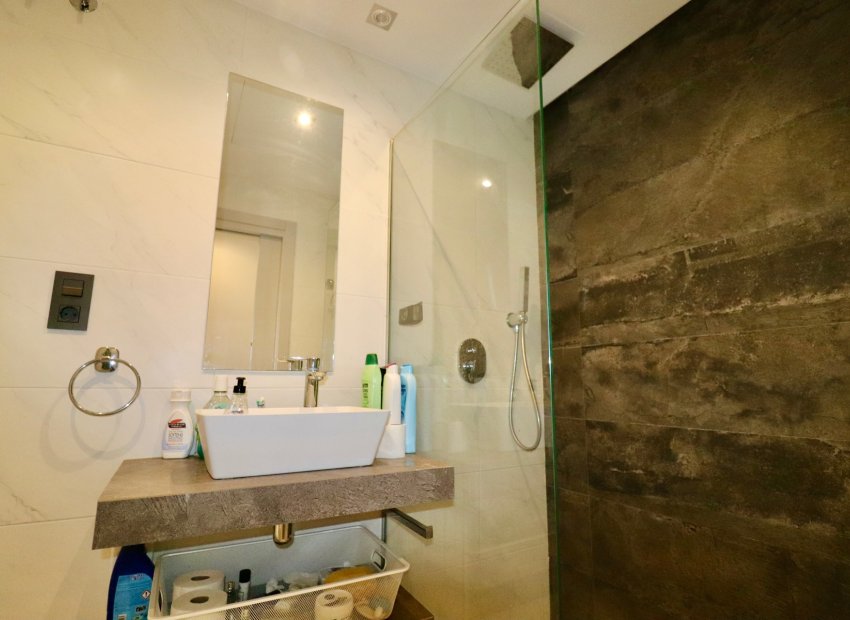 Reventa - Apartamento / piso - Guardamar del Segura - Guardamar - El Raso