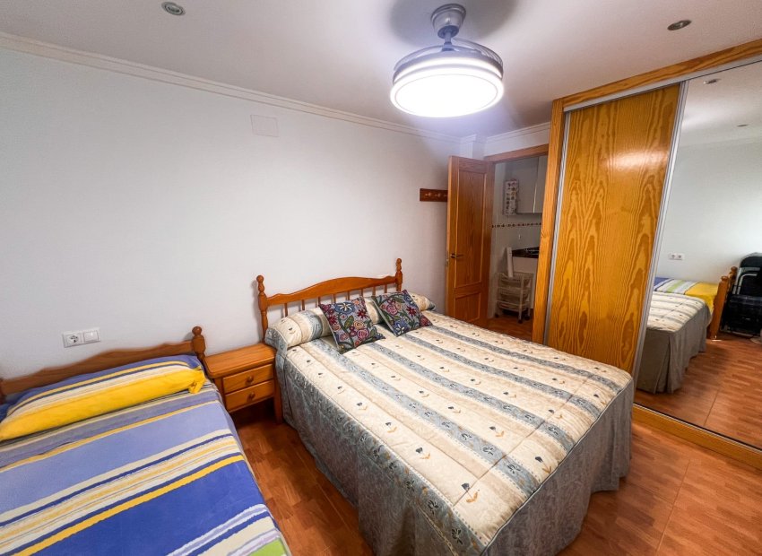 Reventa - Apartamento / piso - Guardamar del Segura - Playa Centro Guardamar