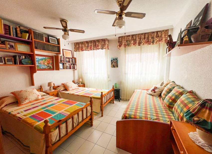 Reventa - Apartamento / piso - Guardamar del Segura - Playa Centro Guardamar