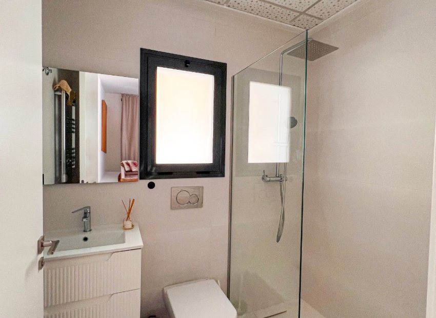 Reventa - Apartamento / piso - Guardamar del Segura - Urbanizaciones