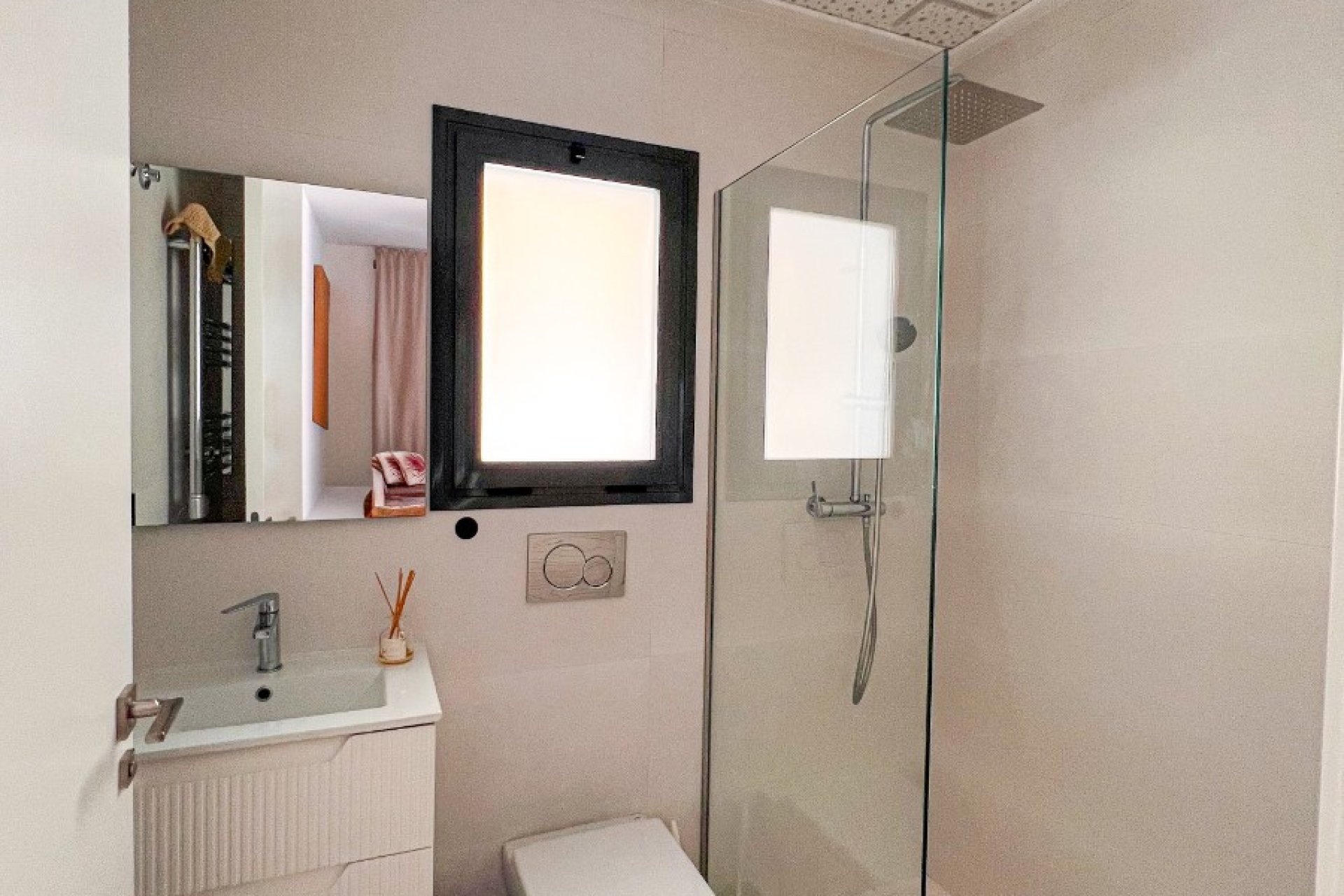 Reventa - Apartamento / piso - Guardamar del Segura - Urbanizaciones