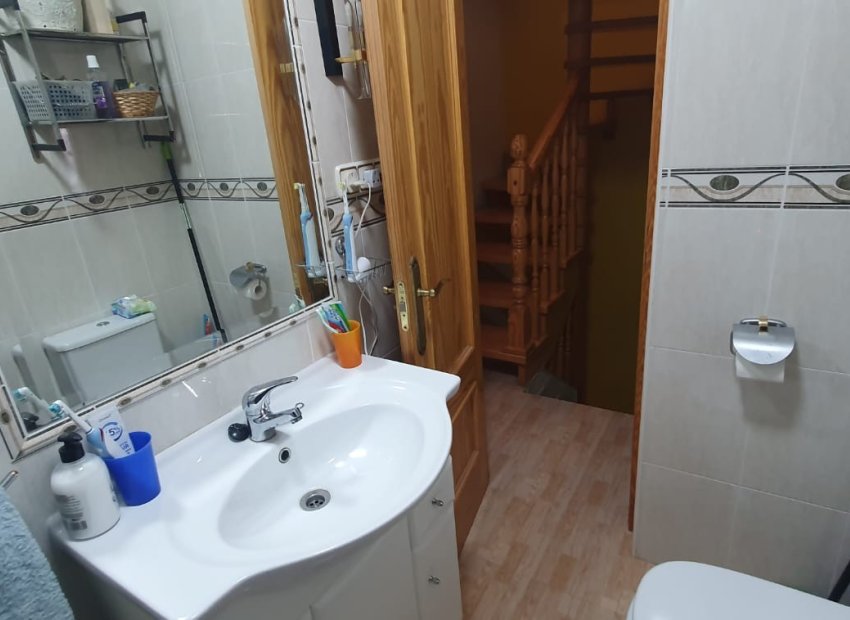 Reventa - Apartamento / piso - Guardamar del Segura - Urbanizaciones