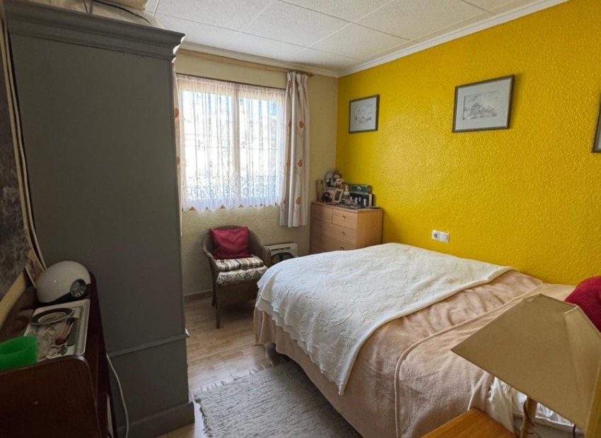 Reventa - Apartamento / piso - Guardamar del Segura - Urbanizaciones