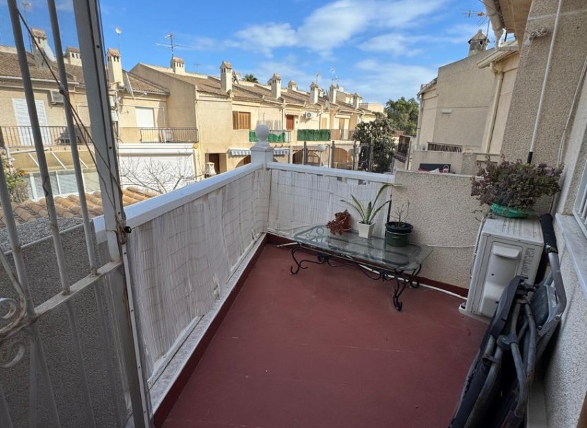 Reventa - Apartamento / piso - Guardamar del Segura - Urbanizaciones