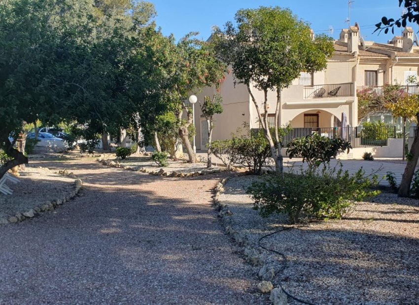 Reventa - Apartamento / piso - Guardamar del Segura - Urbanizaciones