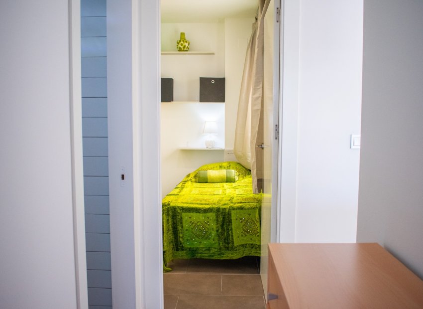 Reventa - Apartamento / piso - Guardamar del Segura