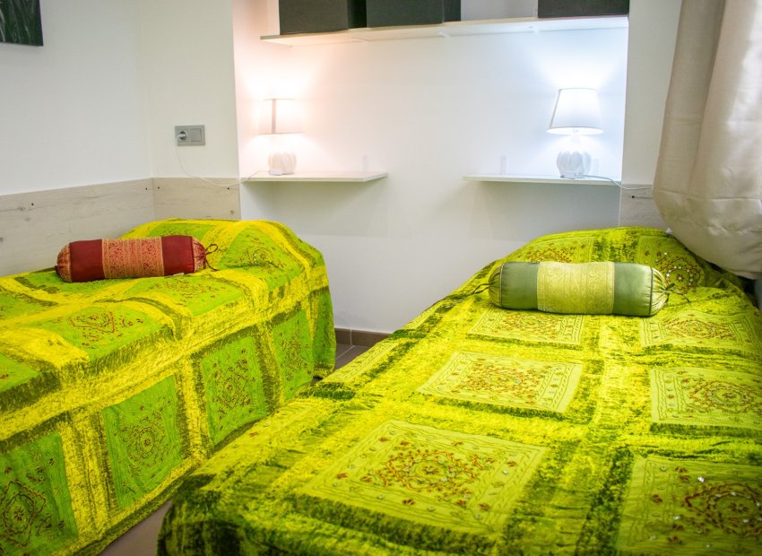 Reventa - Apartamento / piso - Guardamar del Segura