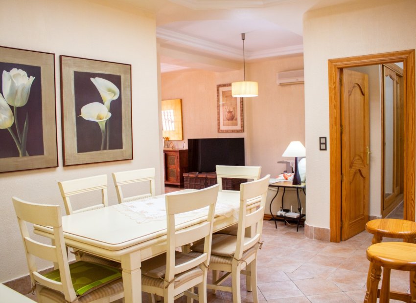 Reventa - Apartamento / piso - Guardamar del Segura