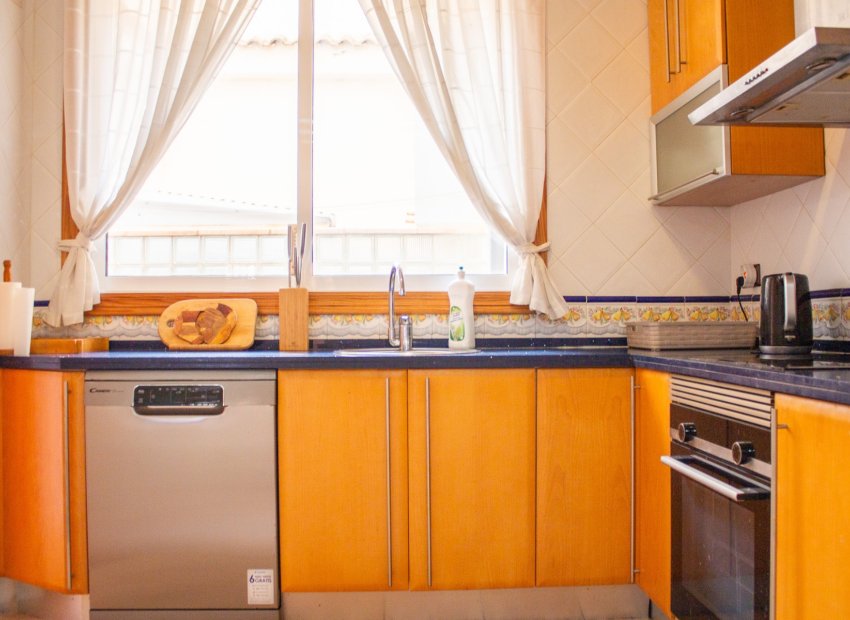 Reventa - Apartamento / piso - Guardamar del Segura