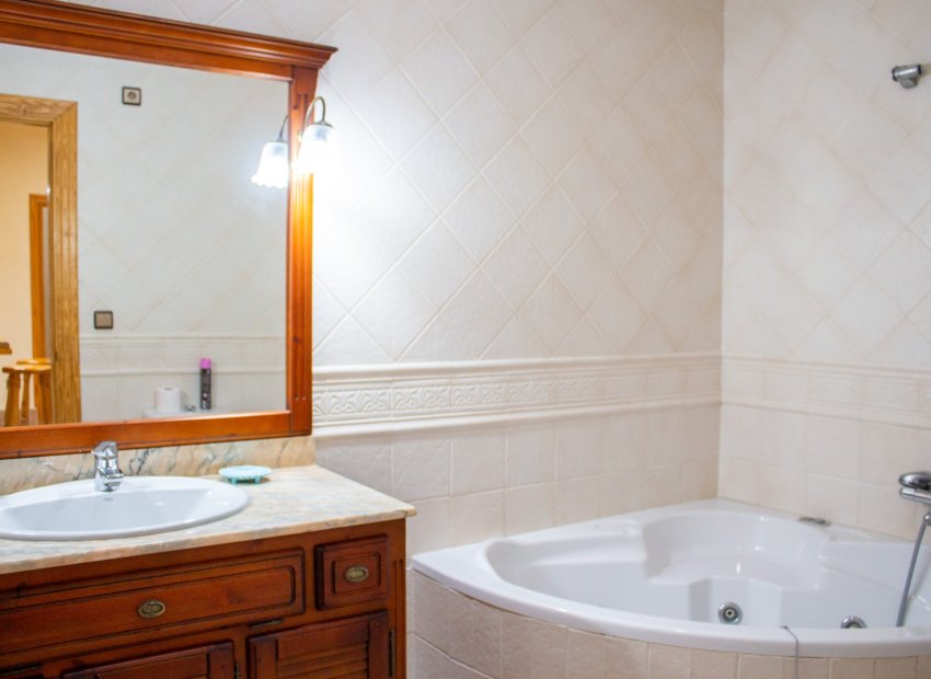 Reventa - Apartamento / piso - Guardamar del Segura