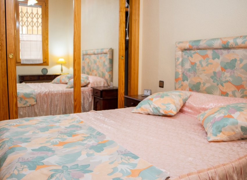 Reventa - Apartamento / piso - Guardamar del Segura