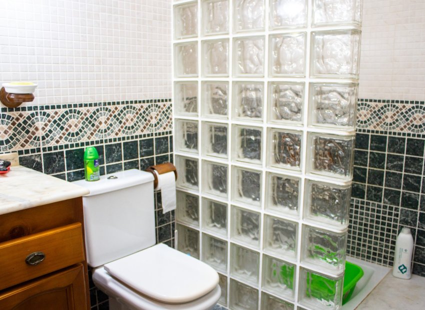 Reventa - Apartamento / piso - Guardamar del Segura