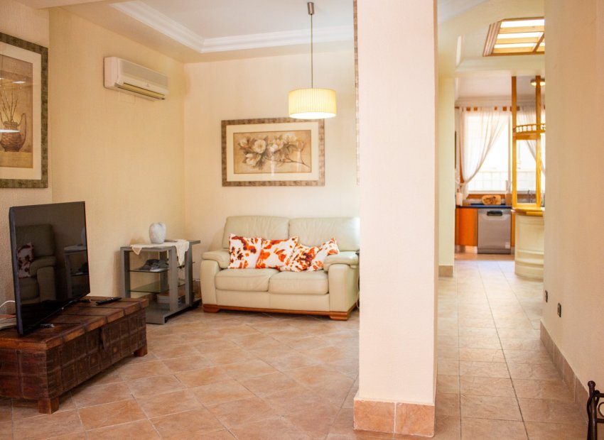 Reventa - Apartamento / piso - Guardamar del Segura