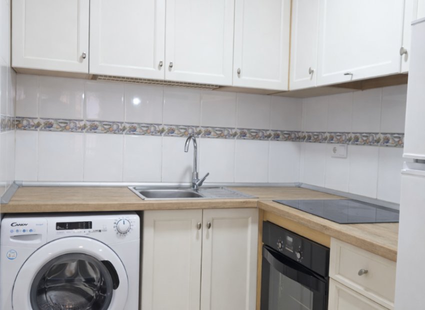 Reventa - Apartamento / piso - Guardamar del Segura