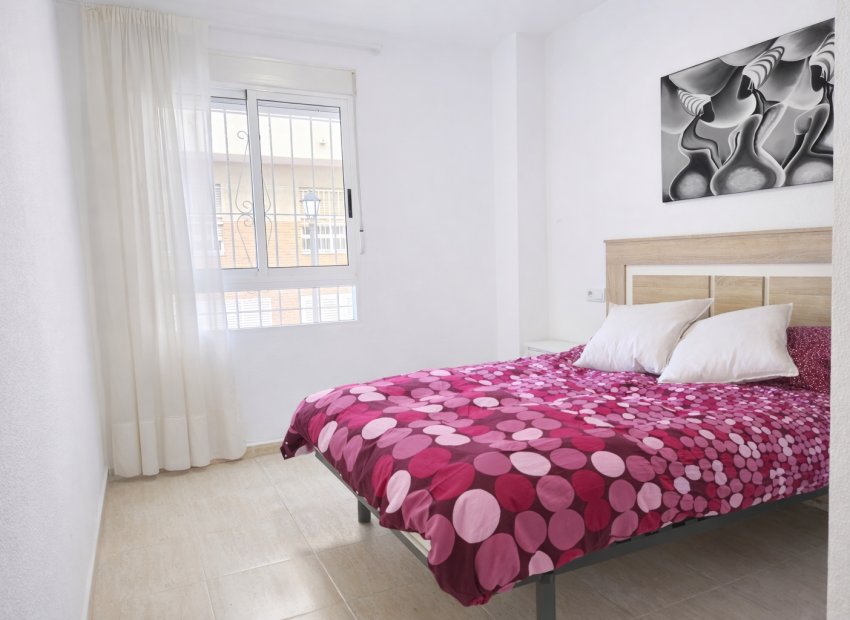 Reventa - Apartamento / piso - Guardamar del Segura