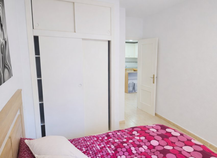 Reventa - Apartamento / piso - Guardamar del Segura